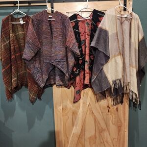 2 Woolrich, 1 Turkey Creek, 1 Dutch Tapestries Cape